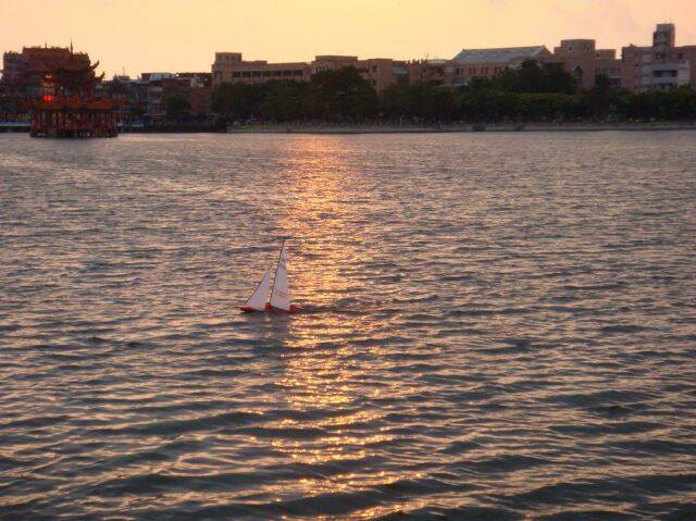 DSC01008-1.jpg