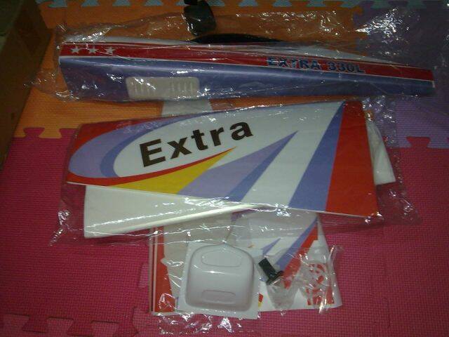 EXTRA 330L