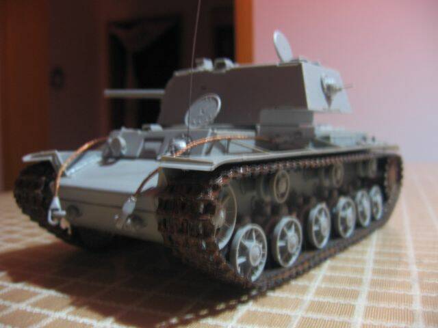 KV-1 004.jpg