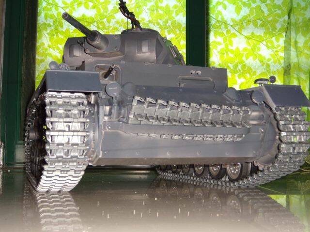 compare Pz iii & tiger 001.jpg