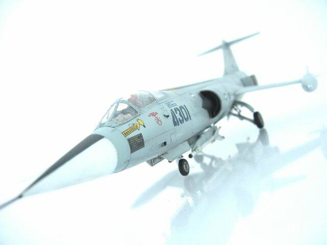 F-104 005.jpg