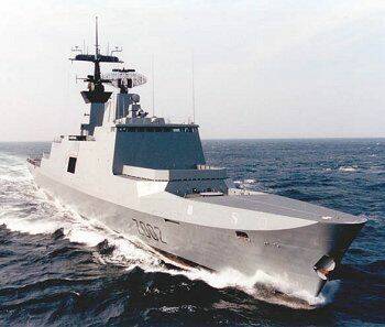 PFG-1202康定軍艦-26.jpg