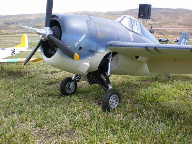 F4F-4.JPG
