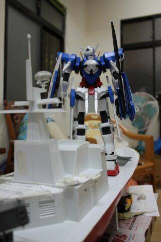 相信他可以取代船首砲