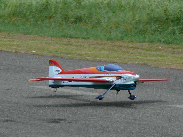 L1000907-1.JPG