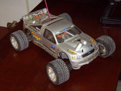 HPI RS4 MT-1.jpg