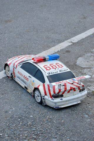 連國道警車都出現了..........