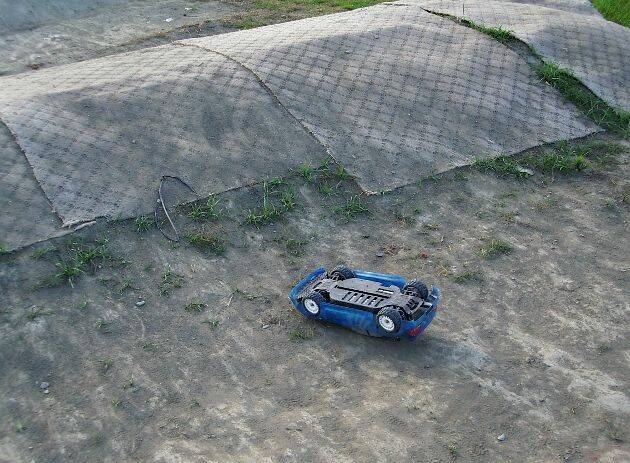 當然免不了要翻車