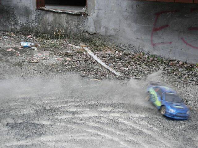 差點停住