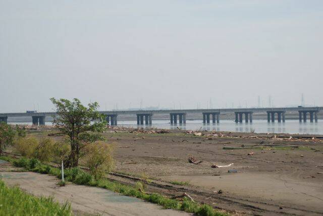 萬大飛場水退3.jpg