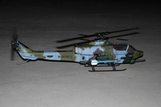 AH-1W.jpg