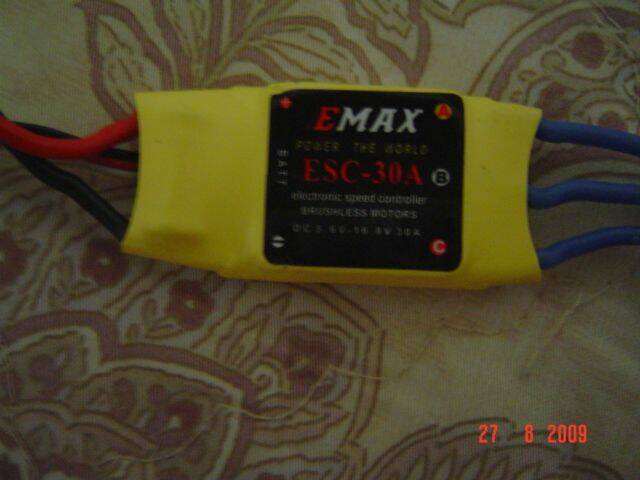 EMAX 30A電變...300元