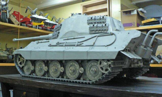 KT14_left_side_rear_closeup_op_800x479.jpg