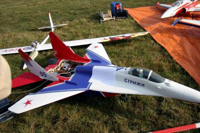 雙發~SU29