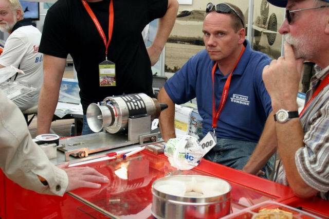 Frank Turbinen Schatz 展示櫃檯