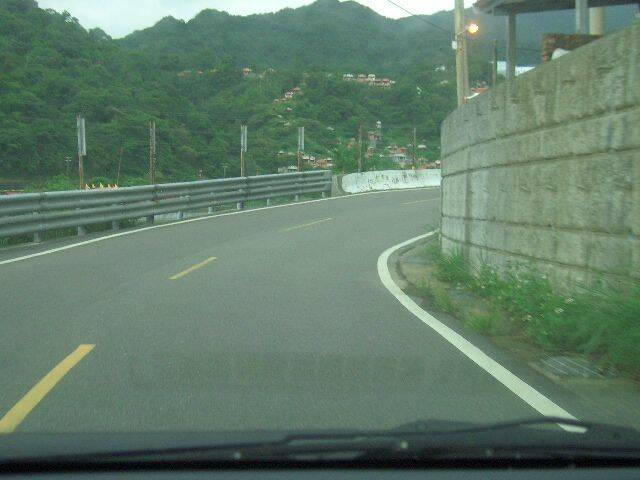 在轉彎