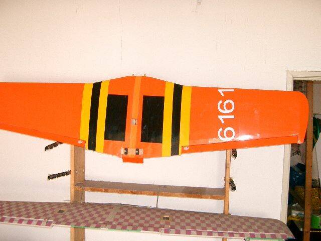 建全出ㄉＰ－５１（紅狗）５００元