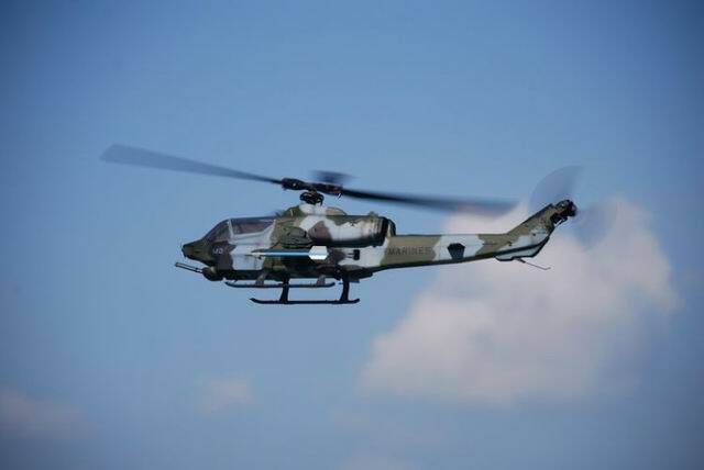 AH-1W.JPG