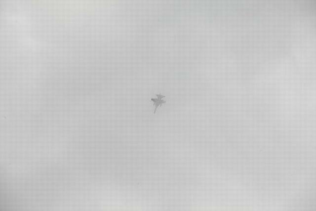 穿過雲層