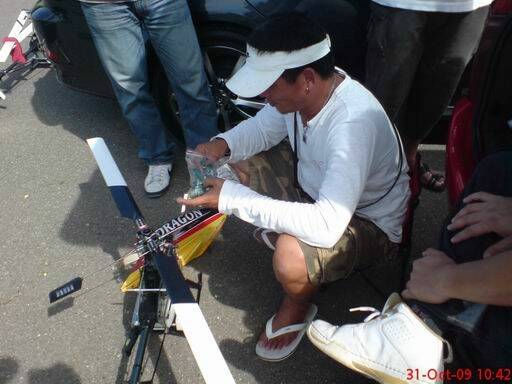 爽飛完來一顆檳榔提神一下～～