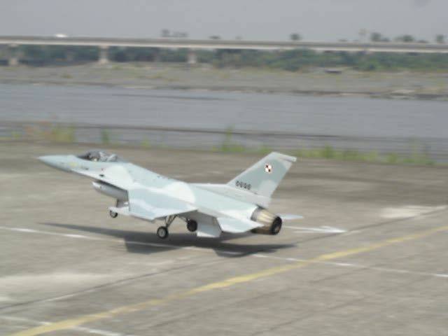 W024.JPG
