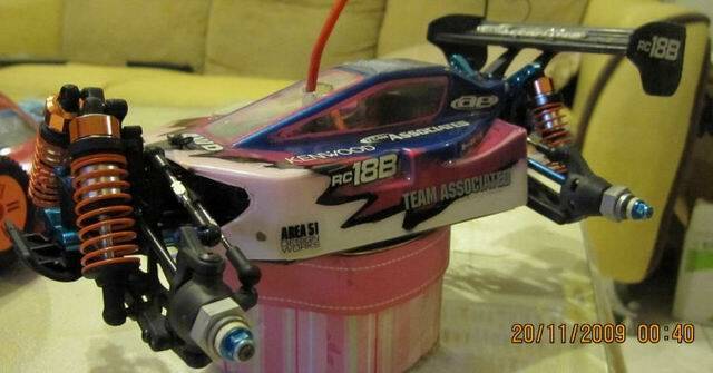 RC18B_4.jpg
