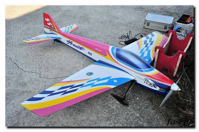世冠的愛機HORNET