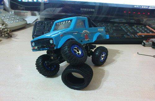 HILUX-5.jpg