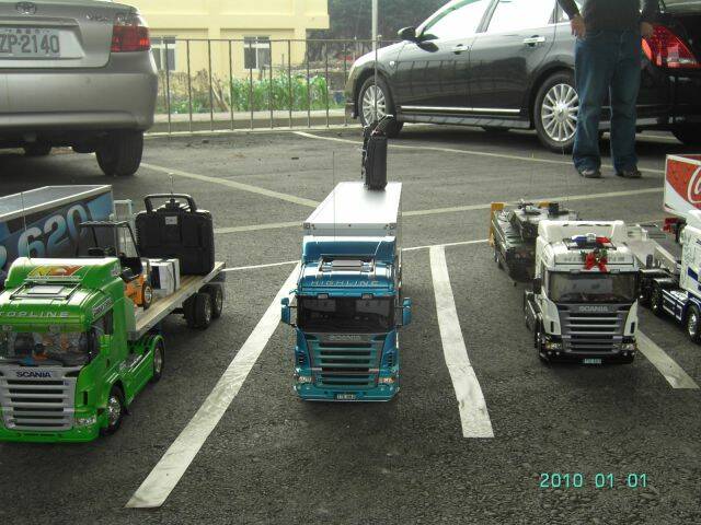 PICT2003.JPG