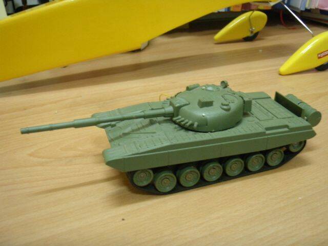 35/1T74戰車350元