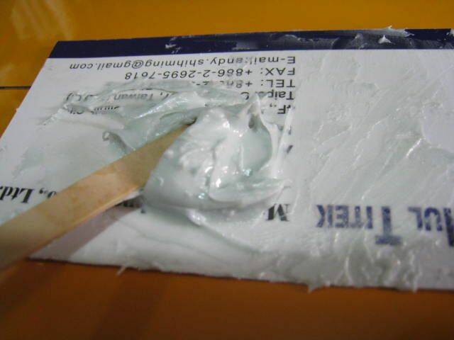 硬化後 QQ有些許彈性 固化時間約3 Hr