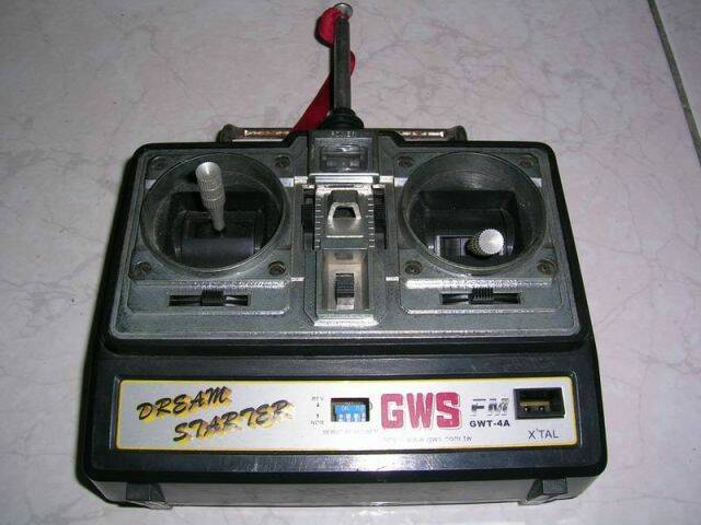 廣營(GWS)遙控器，4動72頻
