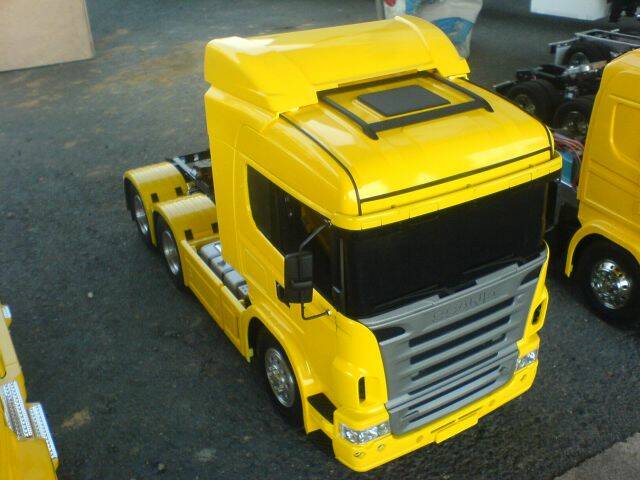 未掛車牌的R620