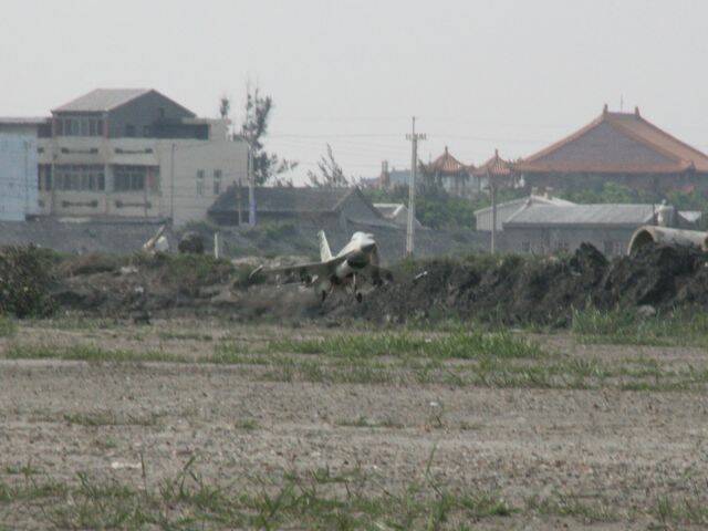 16度攻角落地