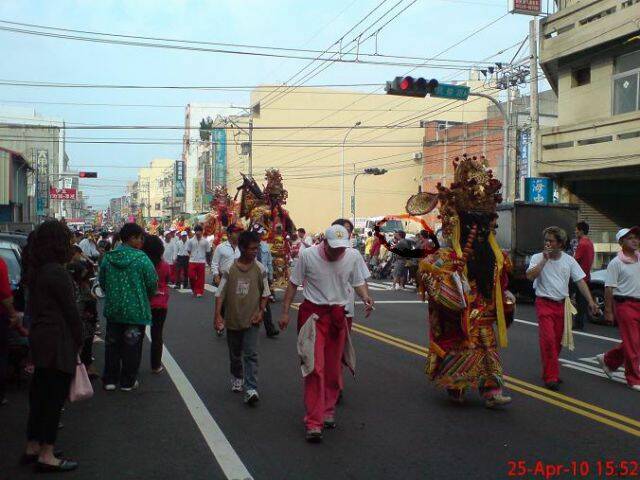 20100425_d2b35a1f6a728ed641b7Ya6zxOUUFDMW.jpg