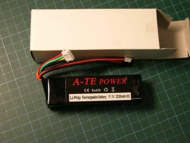 全新11.1v2200mAh 8C Li-Poly發射機專用電池x1