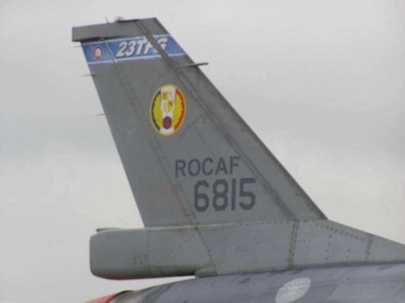 F16-16.jpg
