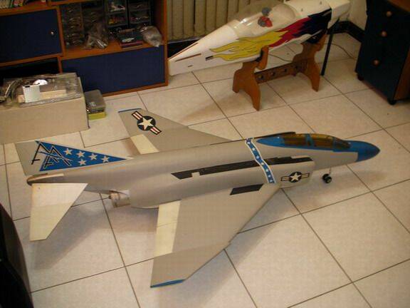 F-4-001.JPG