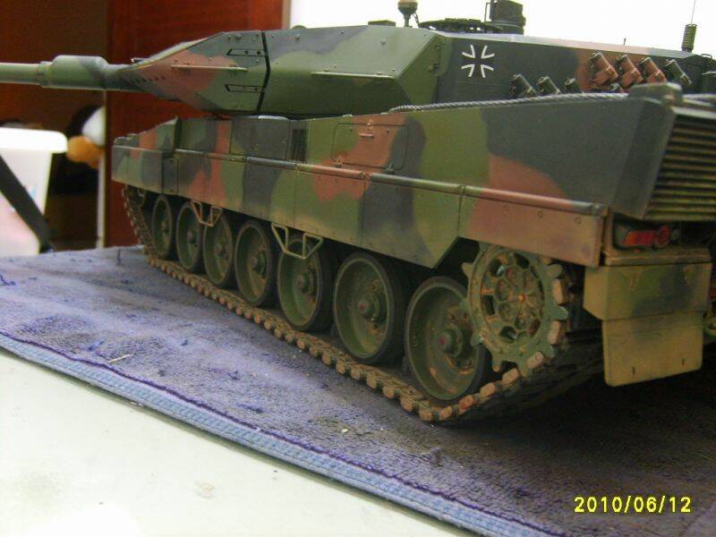 側身去除原來過度塵土增加墨線加強