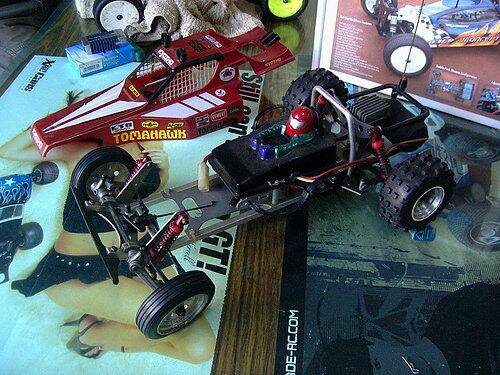 KYOSHO TOMAHAWK 3.jpg