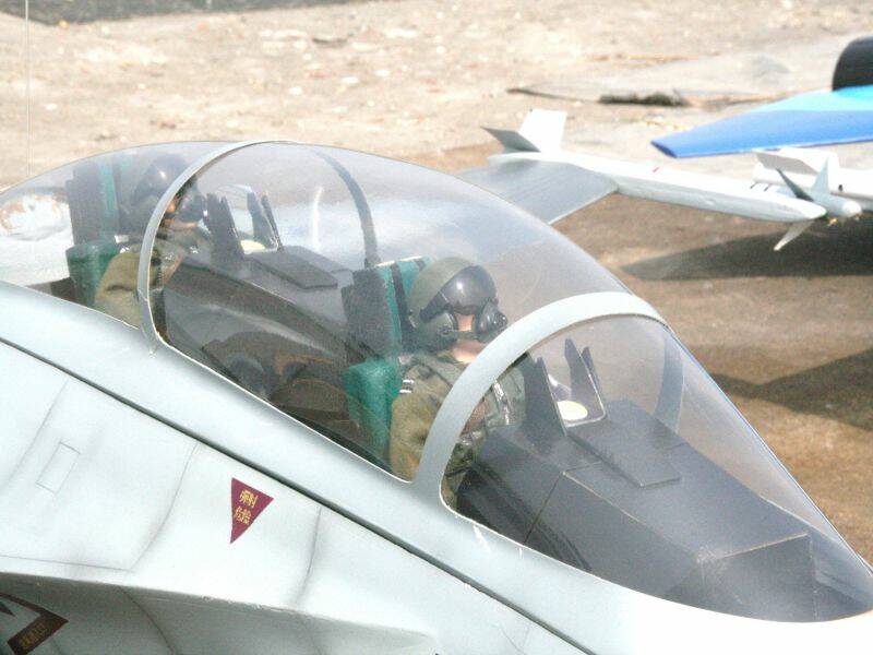 5號機，阿強兄