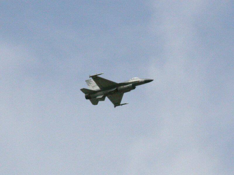 77（CPS）負責南部空域警戒