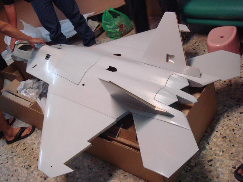 F22-42.jpg