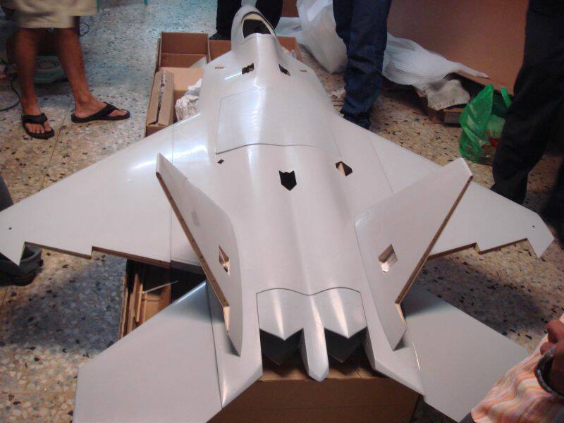 F22-43.jpg