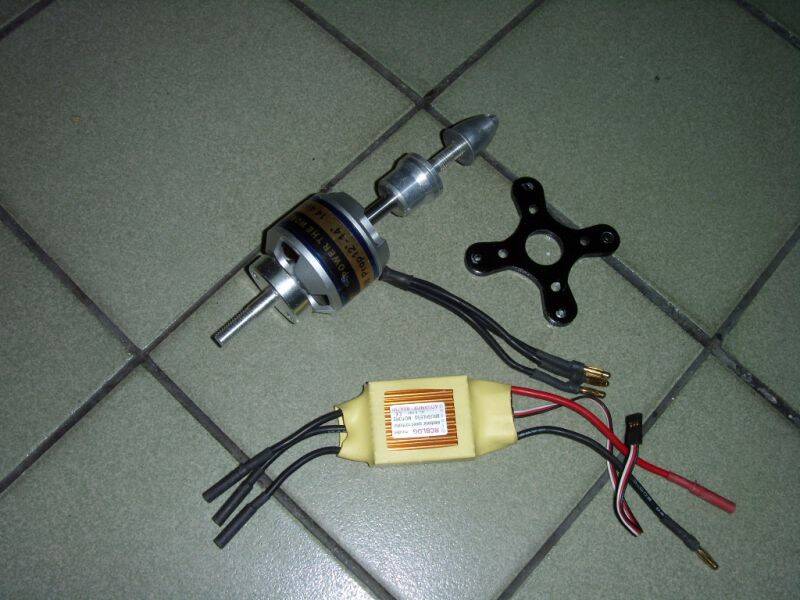 ST830909.JPG