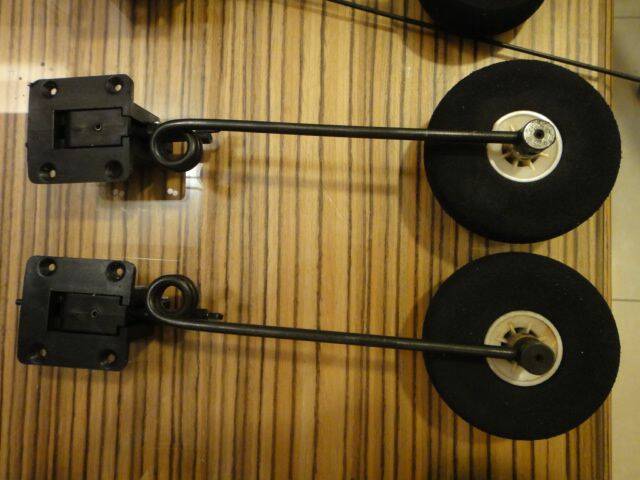 kyosho fw-190 4mm 原廠收腳 400元