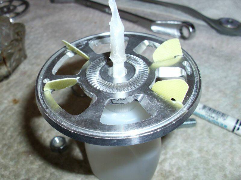 最後再將導流板粘上去