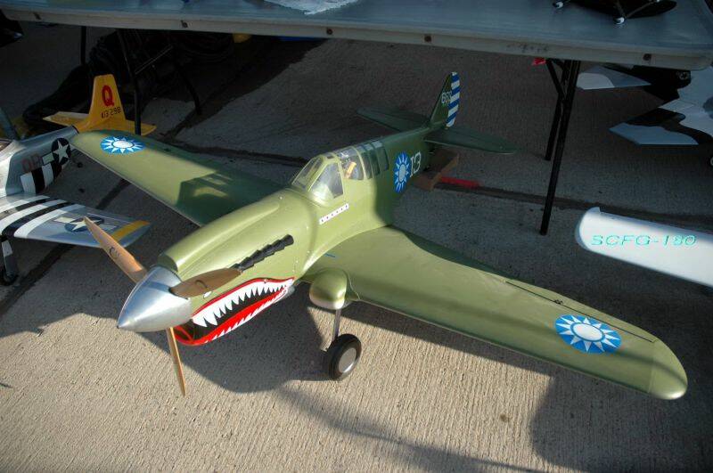 P-40C-03.jpg