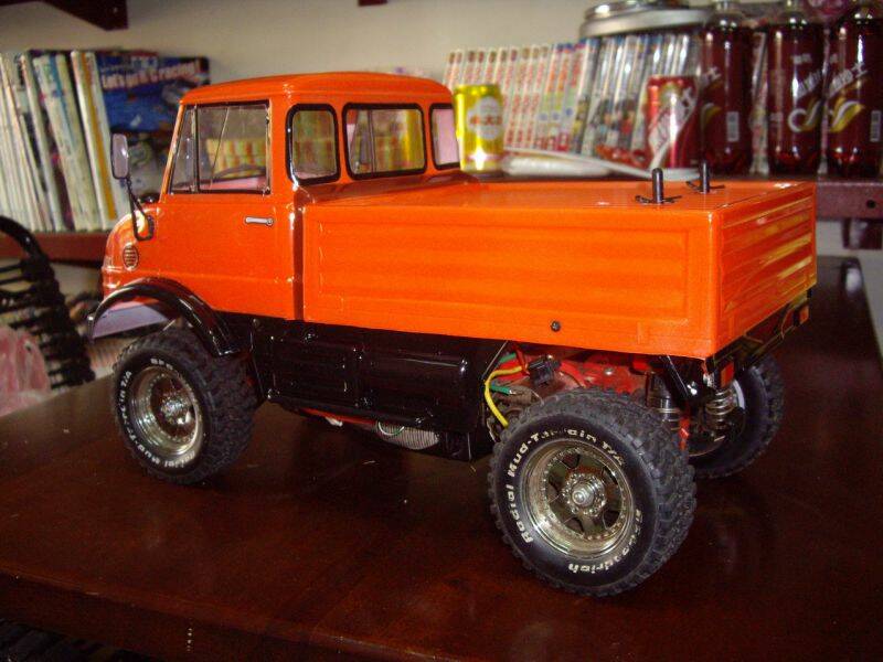 MERCEDES-BENZ UNIMOG 406 3.jpg