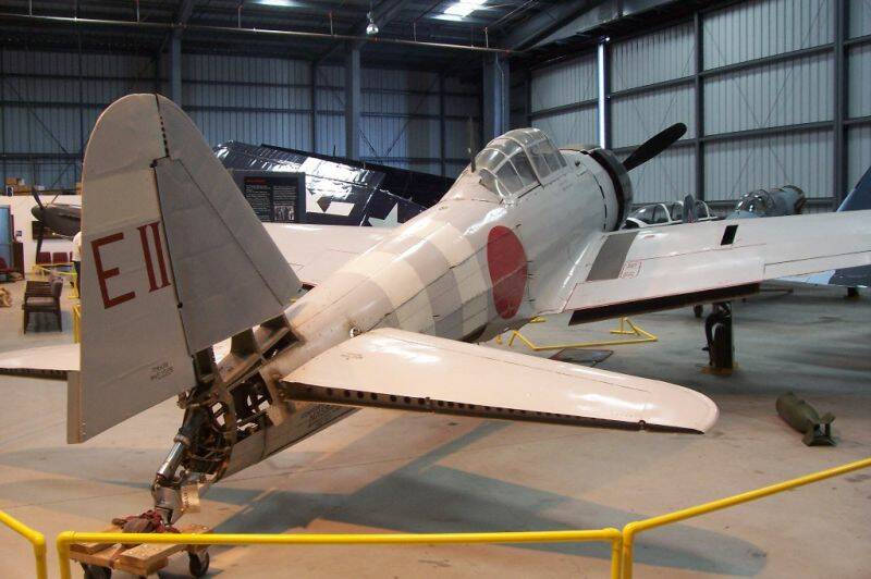Mitsubishi_Zero-sen_(77022482).jpg